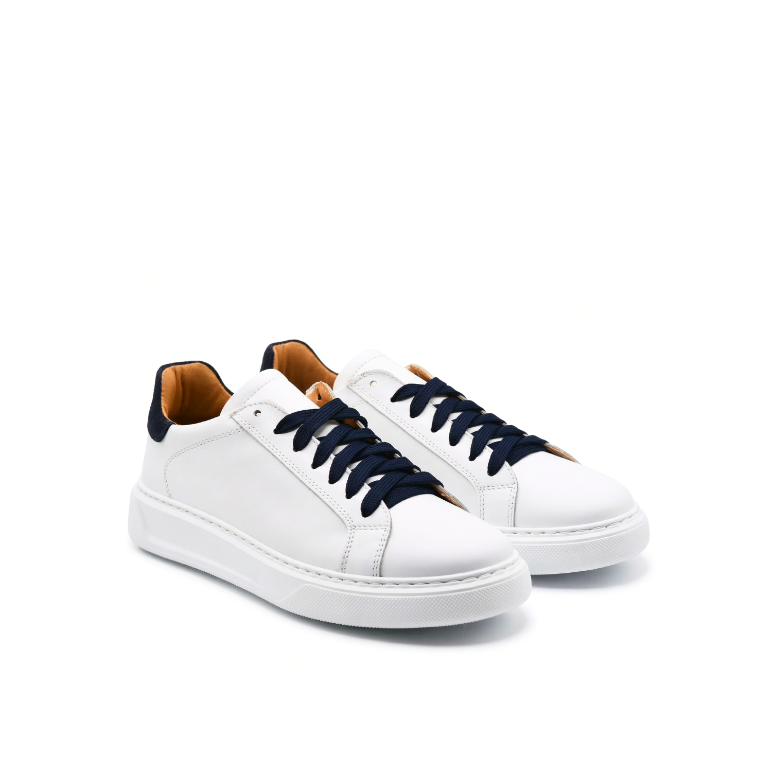 Zapatillas Airon para hombre en piel con suela blanca