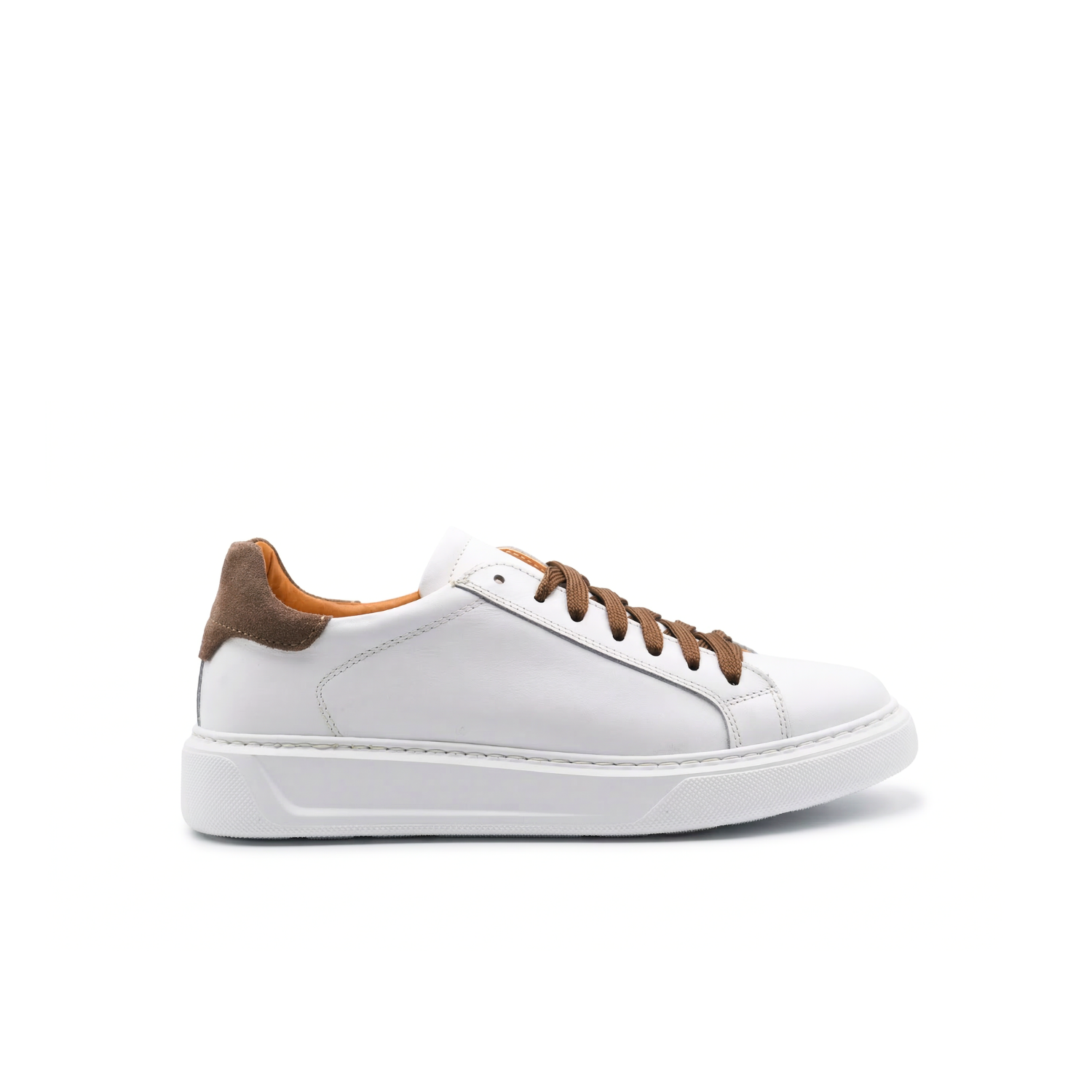 Zapatillas Airon para hombre en piel con suela blanca
