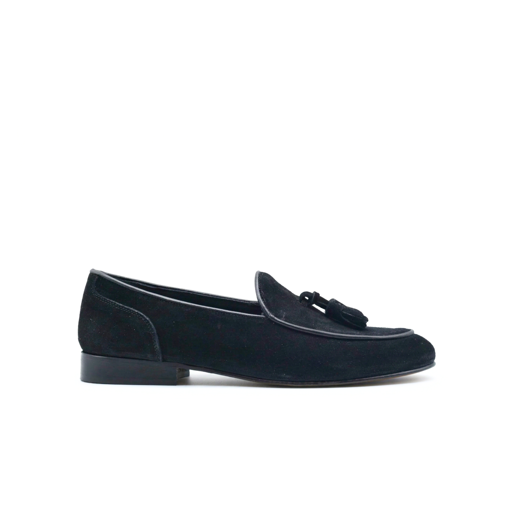 Mocasín de lujo para hombre en ante con suela de cuero