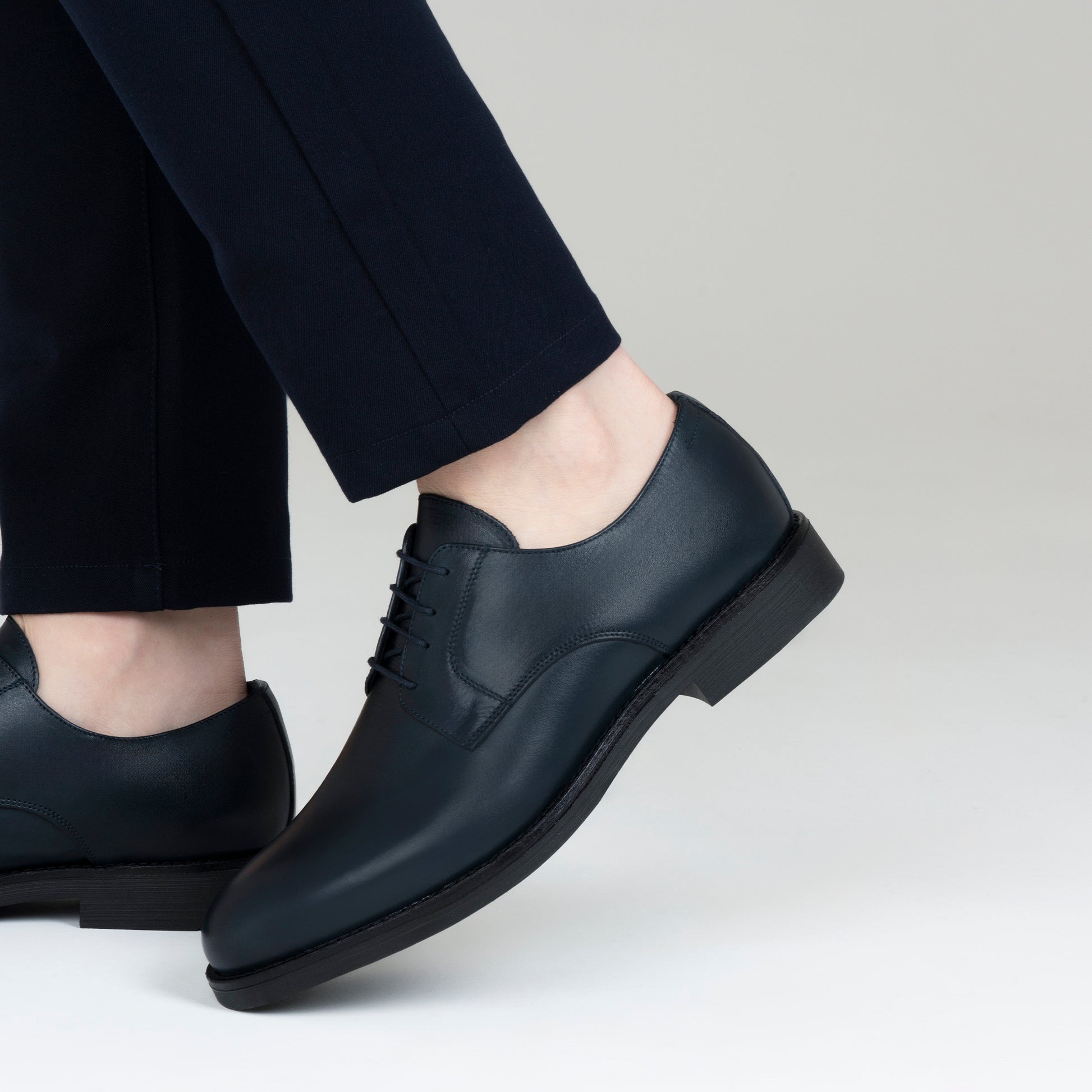 Derby de cuero genuino para hombre