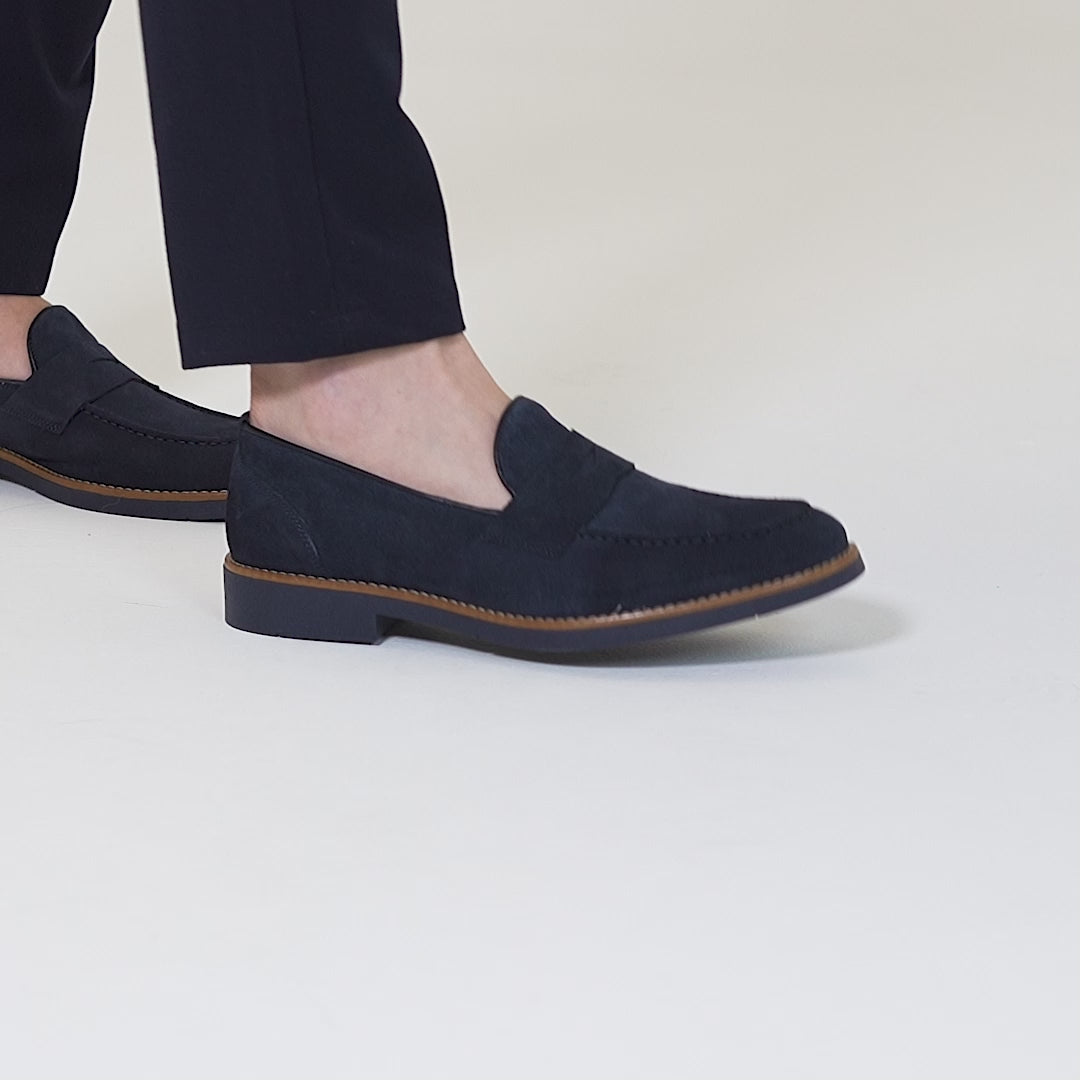 Mocasín universitario de ante para hombre
